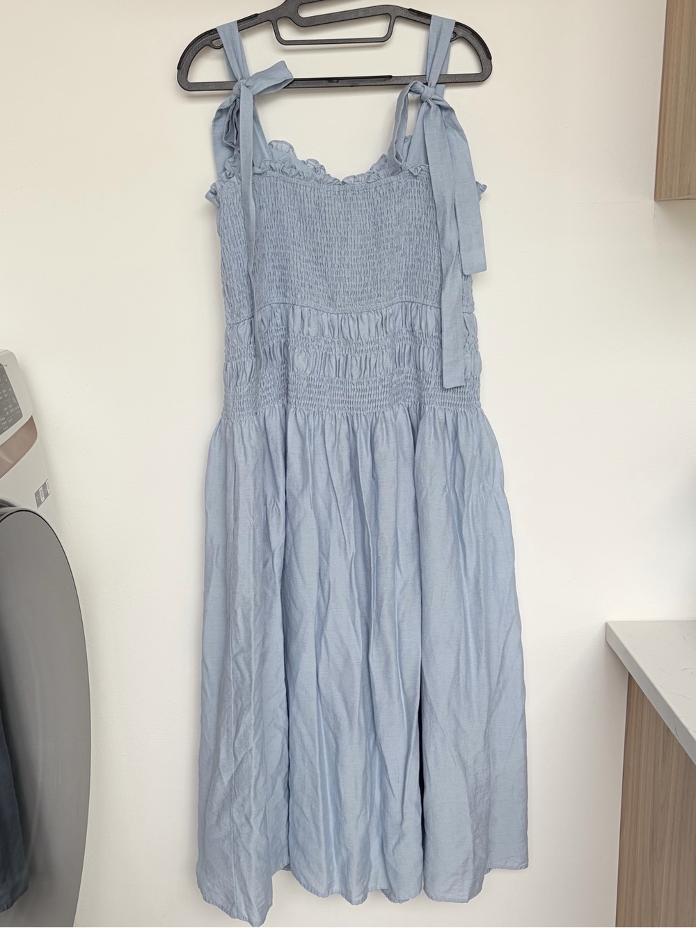 Moon River Anthropologie Shirred Midi Dress Blue Ribbon Tie Straps Ruffle Large - Picture 12 of 13
